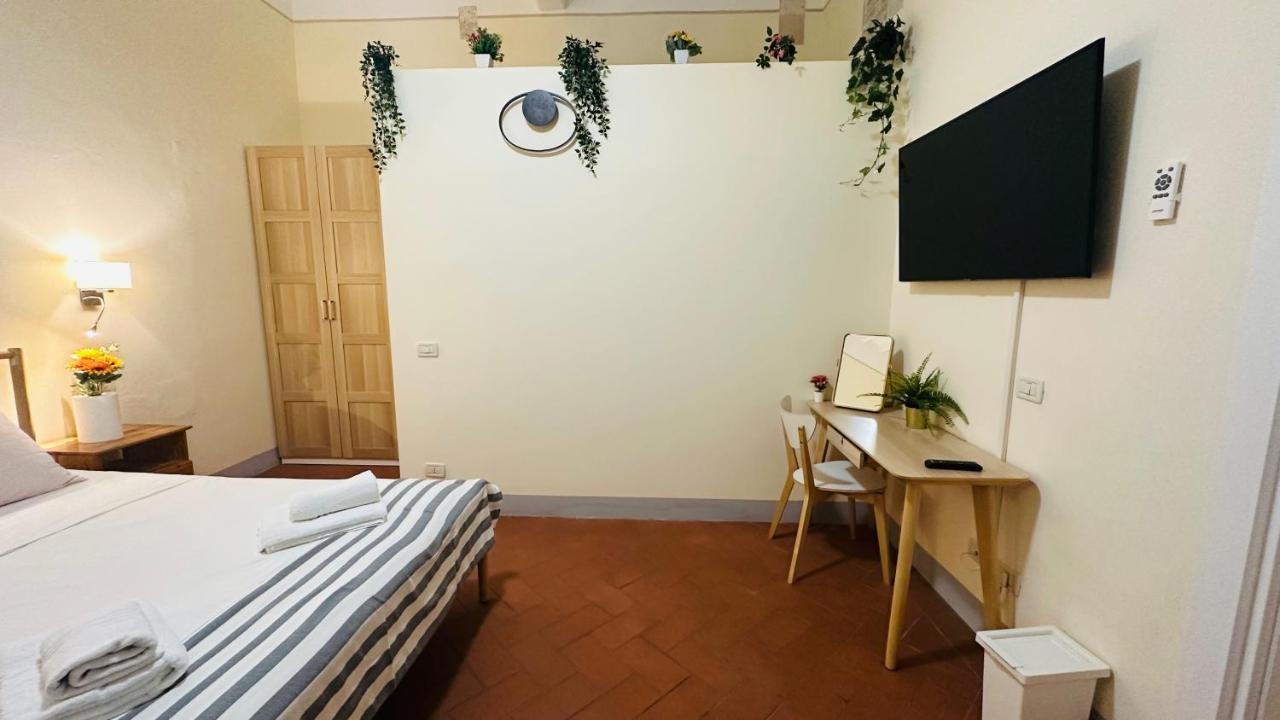 B&B - Residenza D'Epoca Piazza Cairoli Пиза Екстериор снимка