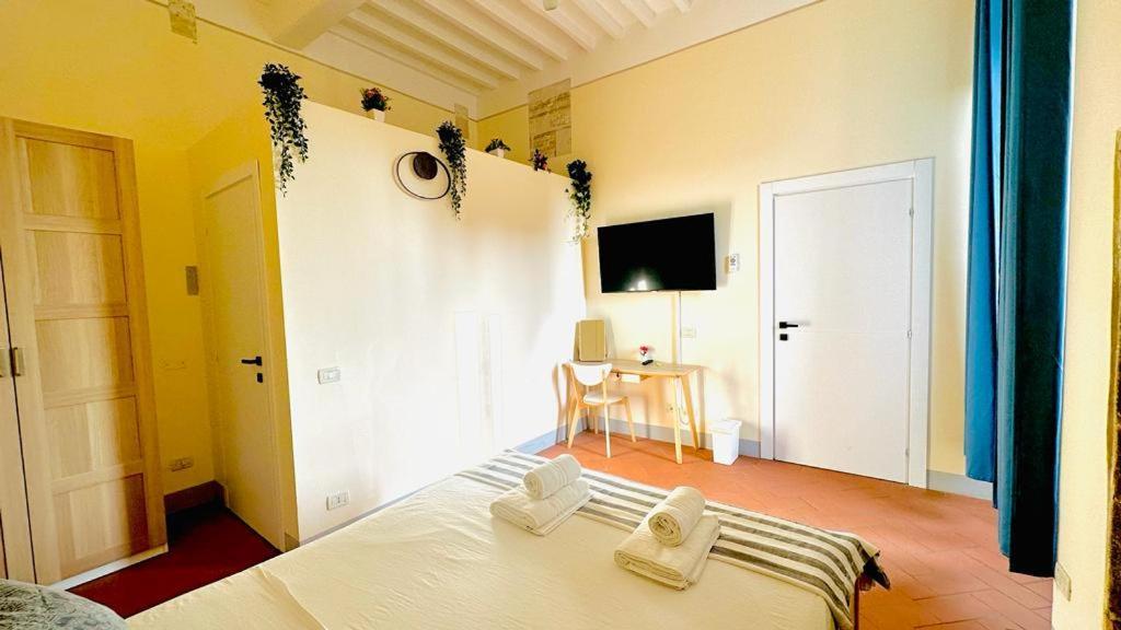 B&B - Residenza D'Epoca Piazza Cairoli Пиза Екстериор снимка