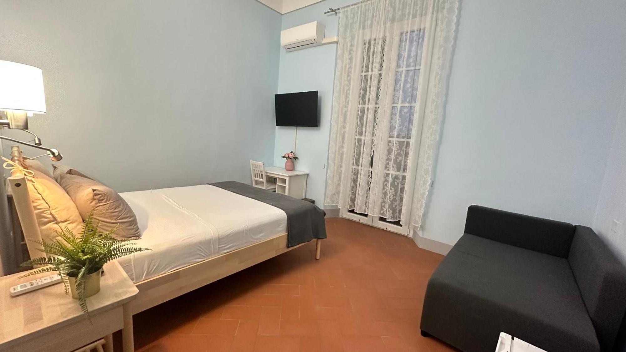 B&B - Residenza D'Epoca Piazza Cairoli Пиза Екстериор снимка