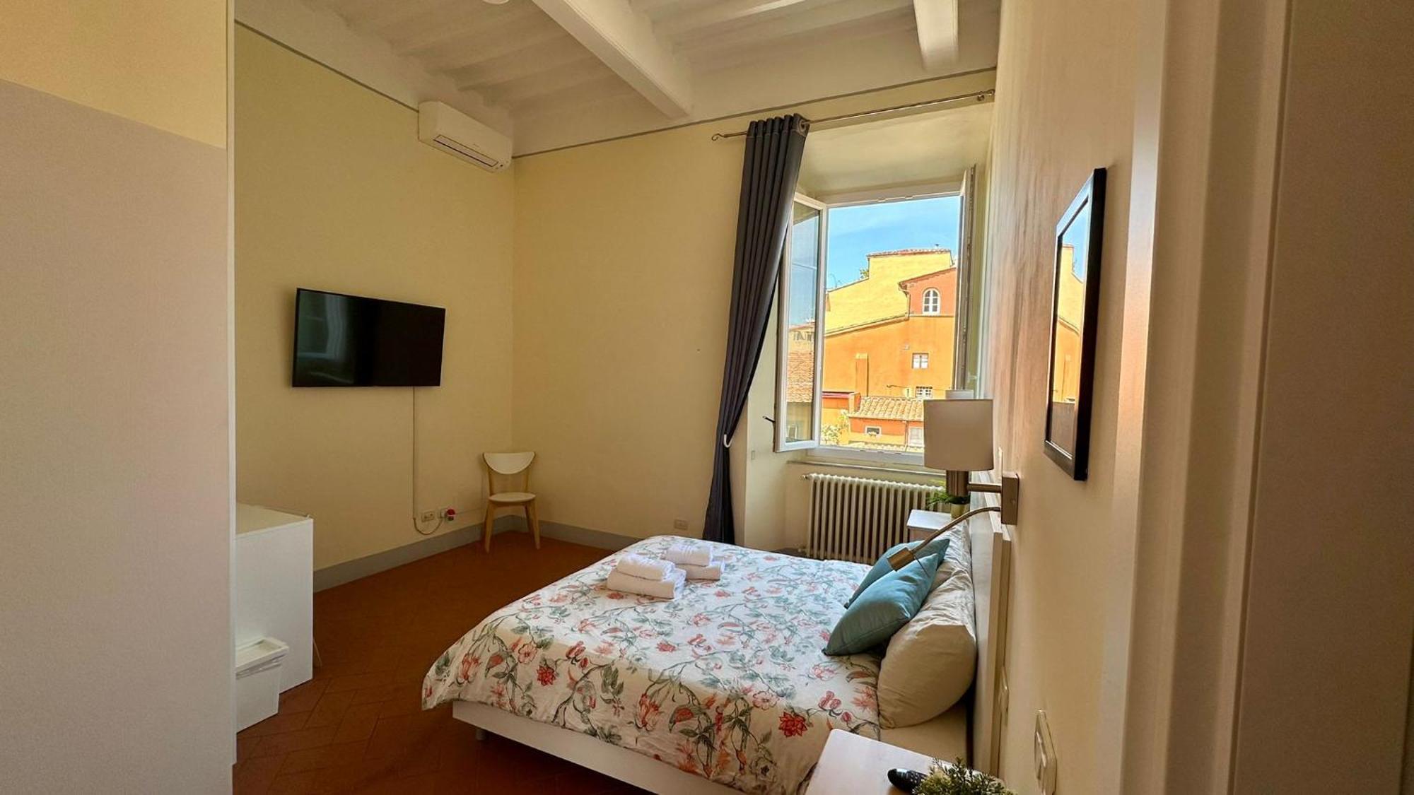 B&B - Residenza D'Epoca Piazza Cairoli Пиза Екстериор снимка