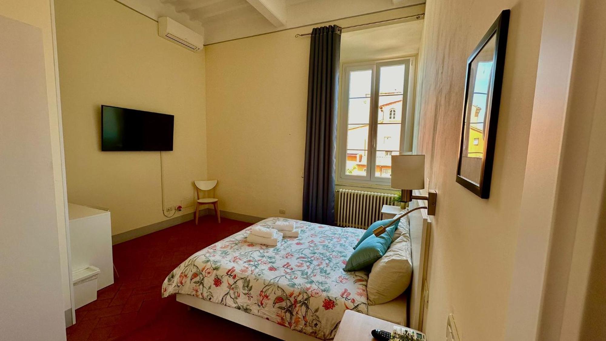 B&B - Residenza D'Epoca Piazza Cairoli Пиза Екстериор снимка