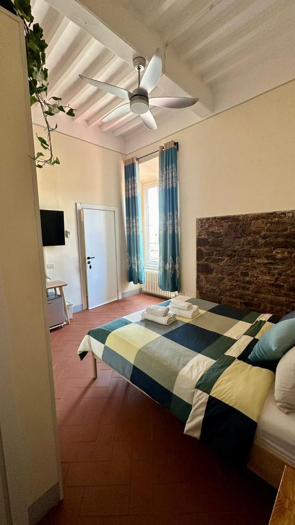 B&B - Residenza D'Epoca Piazza Cairoli Пиза Екстериор снимка