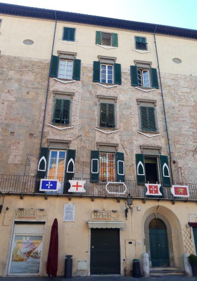 B&B - Residenza D'Epoca Piazza Cairoli Пиза Екстериор снимка